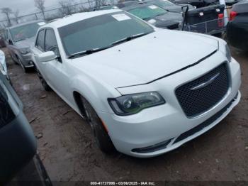  Salvage Chrysler 300