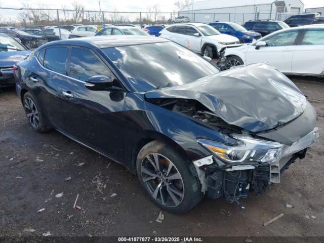  Salvage Nissan Maxima