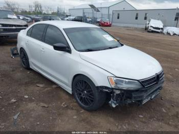  Salvage Volkswagen Jetta