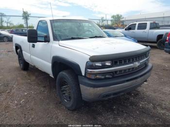 Salvage Chevrolet Silverado 2500
