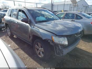  Salvage Jeep Compass