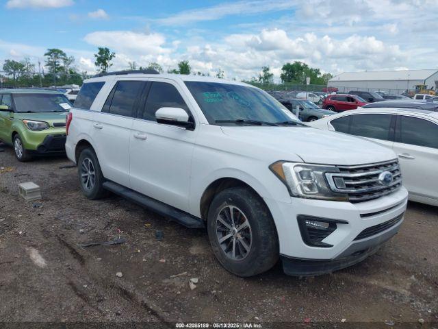  Salvage Ford Expedition