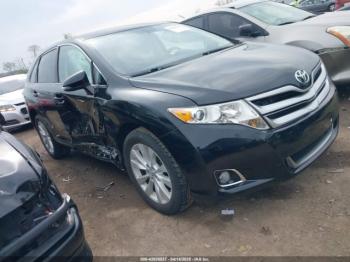  Salvage Toyota Venza