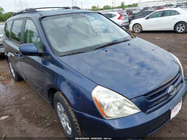  Salvage Kia Sedona