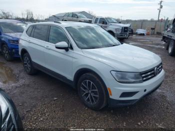  Salvage Volkswagen Tiguan