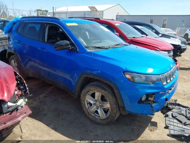  Salvage Jeep Compass