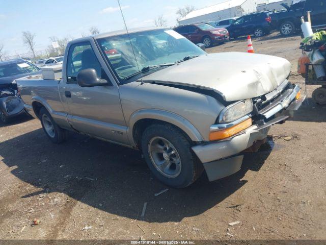  Salvage Chevrolet S-10