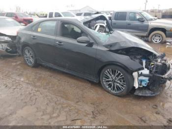  Salvage Kia Forte