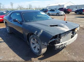  Salvage Dodge Challenger