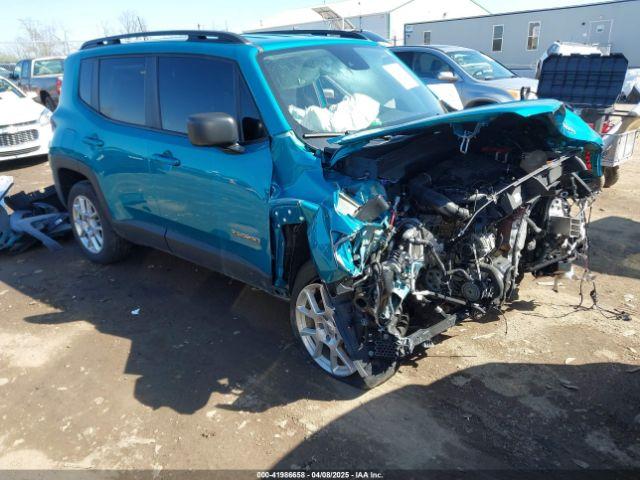  Salvage Jeep Renegade