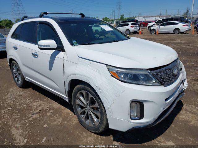  Salvage Kia Sorento