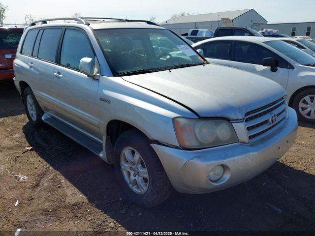  Salvage Toyota Highlander