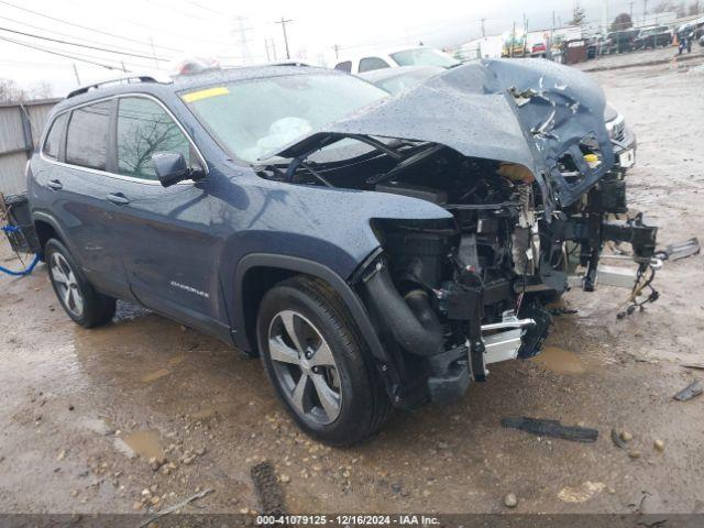  Salvage Jeep Cherokee