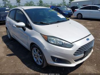  Salvage Ford Fiesta