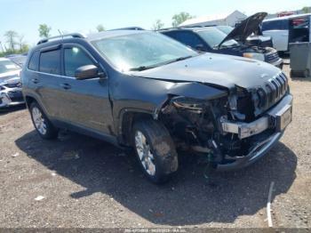  Salvage Jeep Cherokee