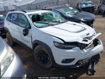  Salvage Jeep Cherokee