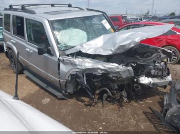  Salvage Jeep Commander