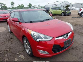  Salvage Hyundai VELOSTER