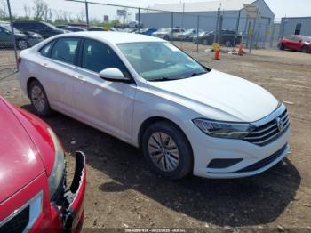  Salvage Volkswagen Jetta