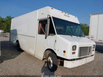 Salvage Freightliner Chassis