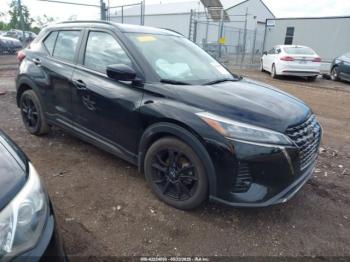  Salvage Nissan Kicks