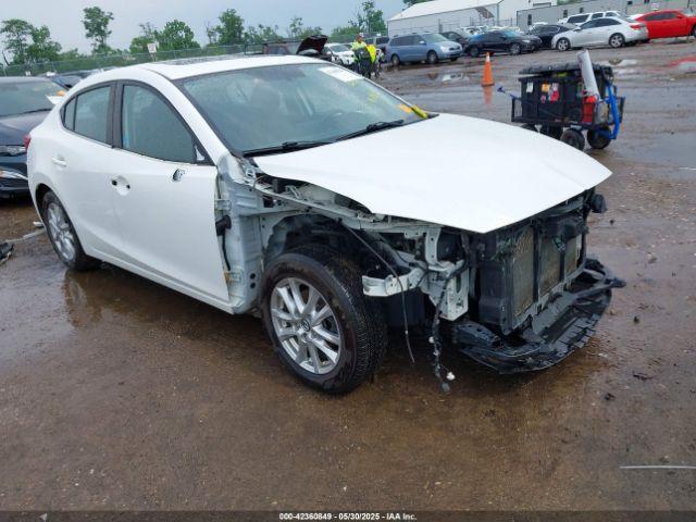  Salvage Mazda Mazda3