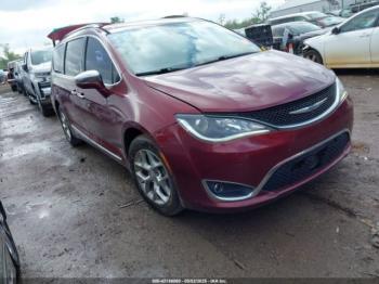  Salvage Chrysler Pacifica