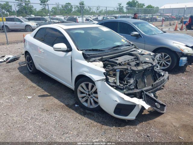  Salvage Kia Forte