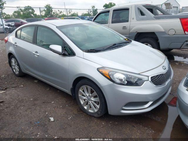  Salvage Kia Forte
