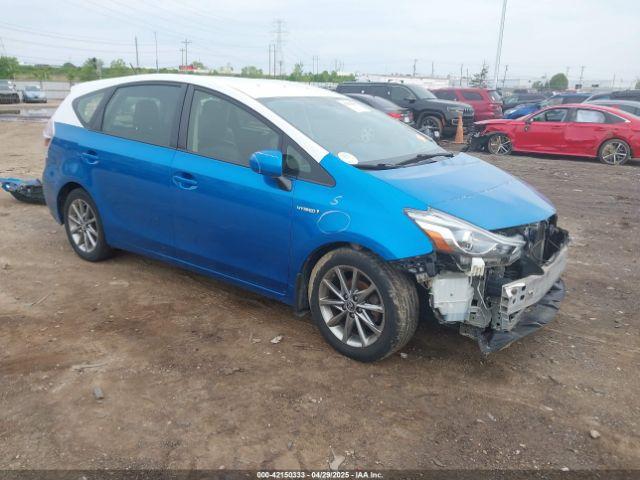  Salvage Toyota Prius v