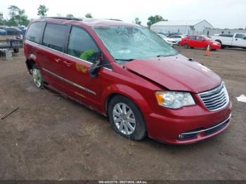  Salvage Chrysler Town & Country