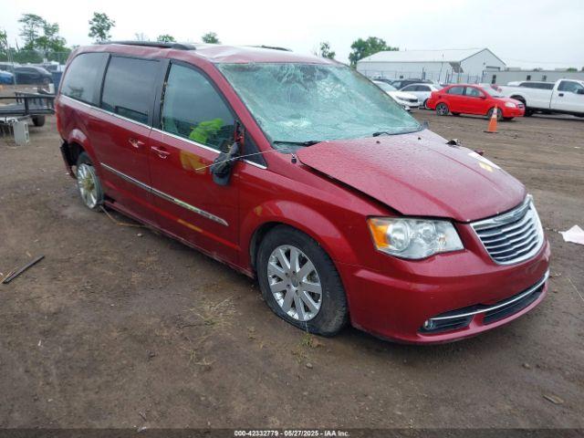  Salvage Chrysler Town & Country
