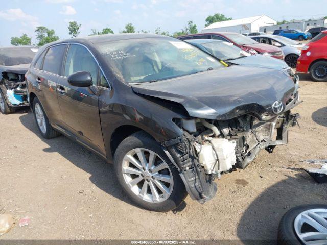  Salvage Toyota Venza