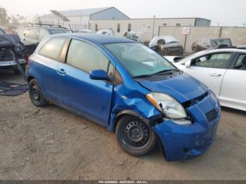  Salvage Toyota Yaris