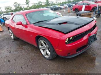  Salvage Dodge Challenger