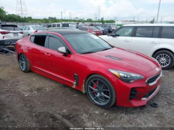 Salvage Kia Stinger