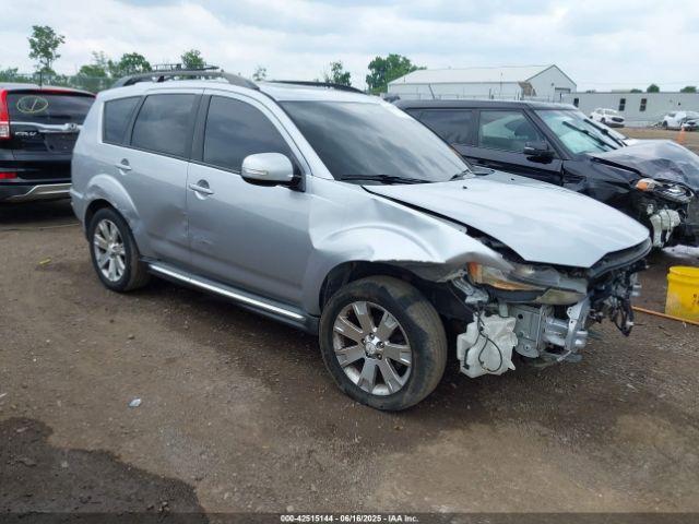  Salvage Mitsubishi Outlander