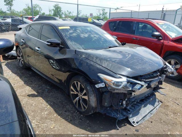  Salvage Nissan Maxima