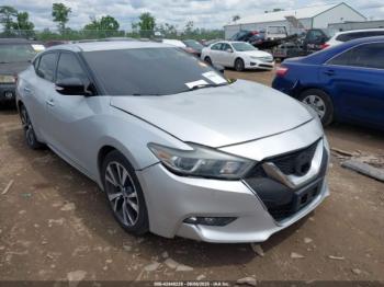  Salvage Nissan Maxima