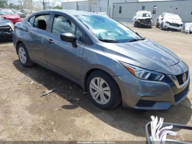  Salvage Nissan Versa