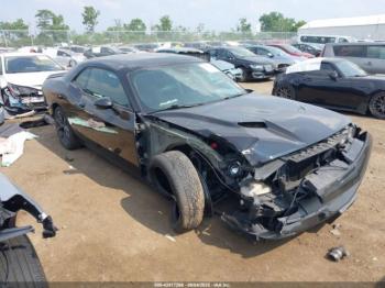  Salvage Dodge Challenger