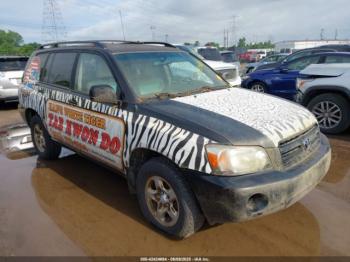  Salvage Toyota Highlander