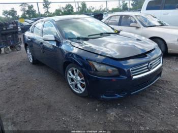  Salvage Nissan Maxima