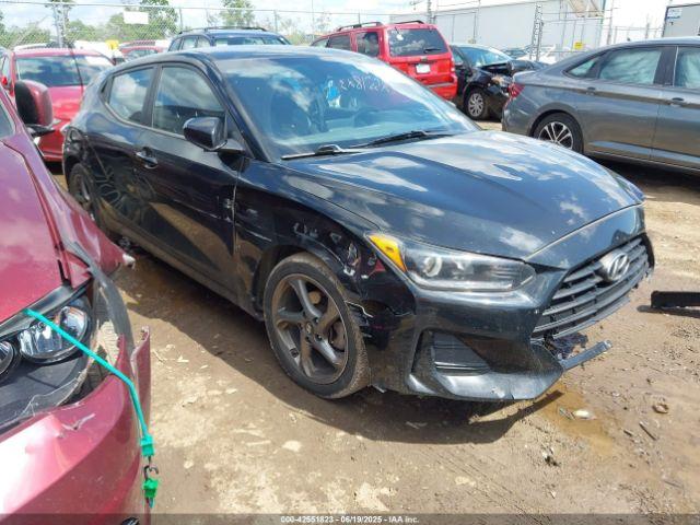  Salvage Hyundai VELOSTER