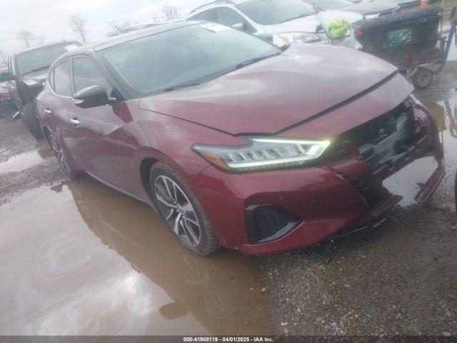  Salvage Nissan Maxima