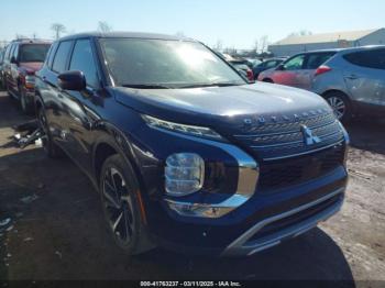  Salvage Mitsubishi Outlander