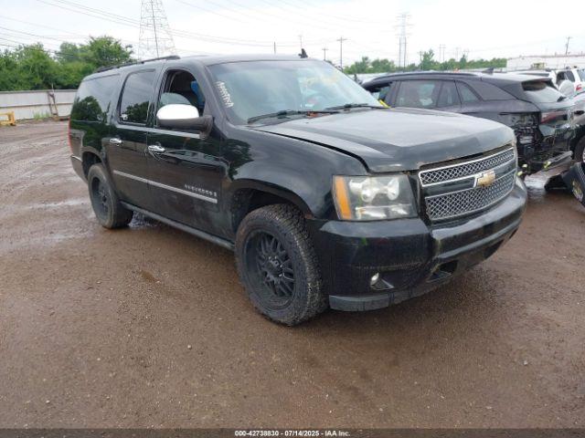  Salvage Chevrolet Suburban 1500