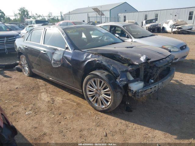  Salvage Chrysler 300