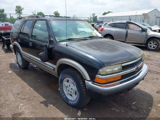  Salvage Chevrolet Blazer