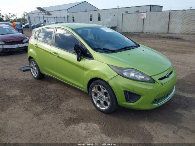  Salvage Ford Fiesta